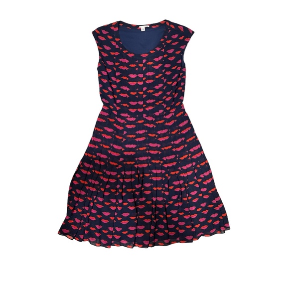 Halogen Dress with Lips Print Size 10P - Picture 5 of 5